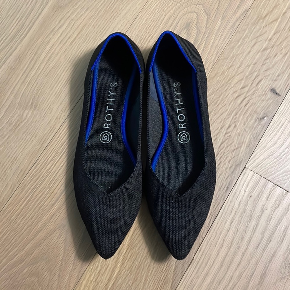 ROTHY’S The Point in Black size 9